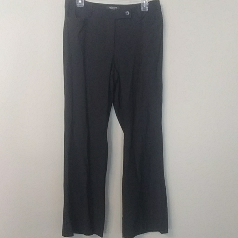 Preowned black dress pants size 10P